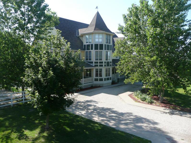 لورانس Victorian Veranda Country Inn المظهر الخارجي الصورة