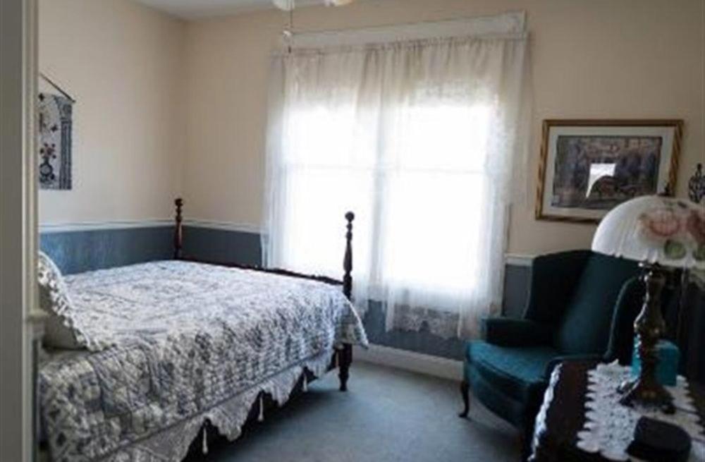 لورانس Victorian Veranda Country Inn المظهر الخارجي الصورة